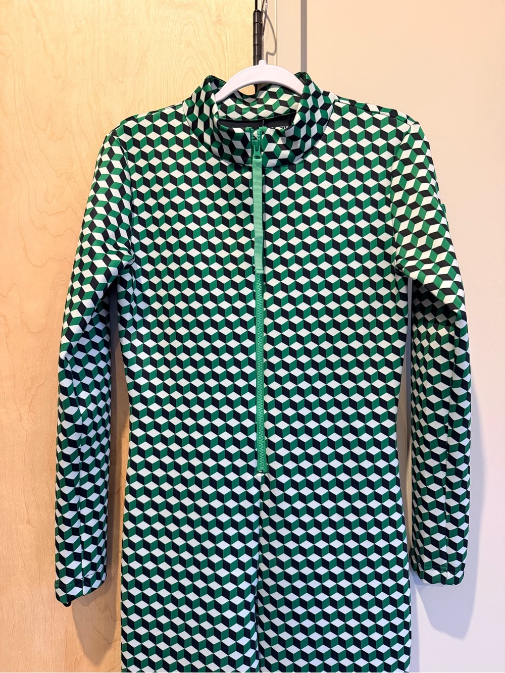 Cynthia Rowley Bonded Ski Jumpsuit in Green Print, Size M - Picture 5 of 11
